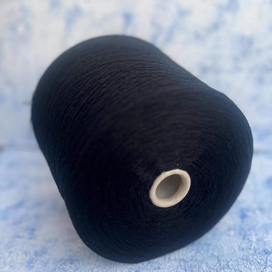 Baby Cashmere yarn 100%, Loro Piana yarn. Black. Per 100 gr