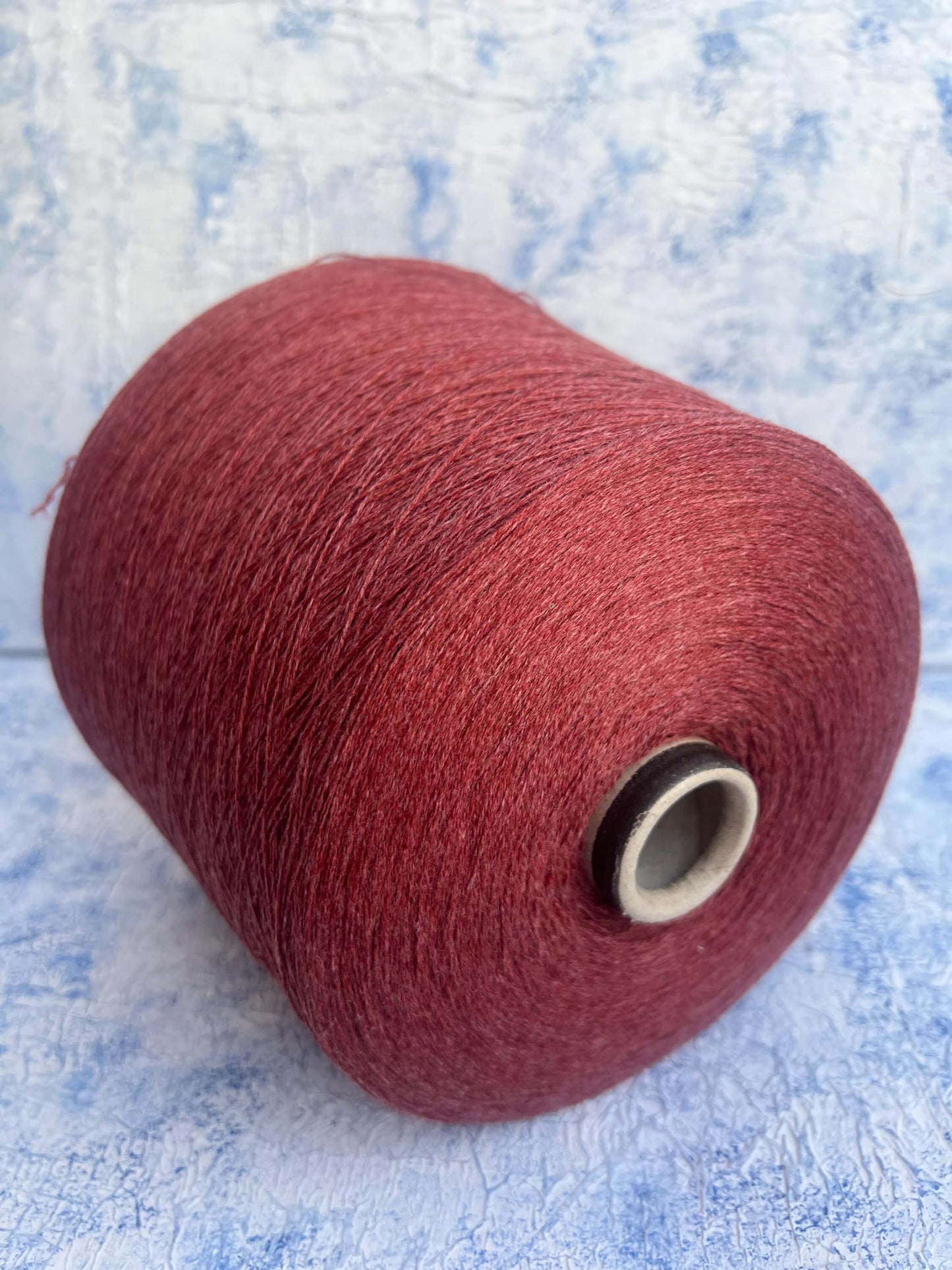 Baby Cashmere yarn 100%, Loro Piana yarn. Indian Red. Per 100 gr