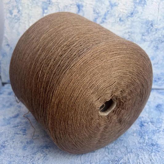 Baby Cashmere yarn 100%, Loro Piana yarn. Camel. Per 100 gr