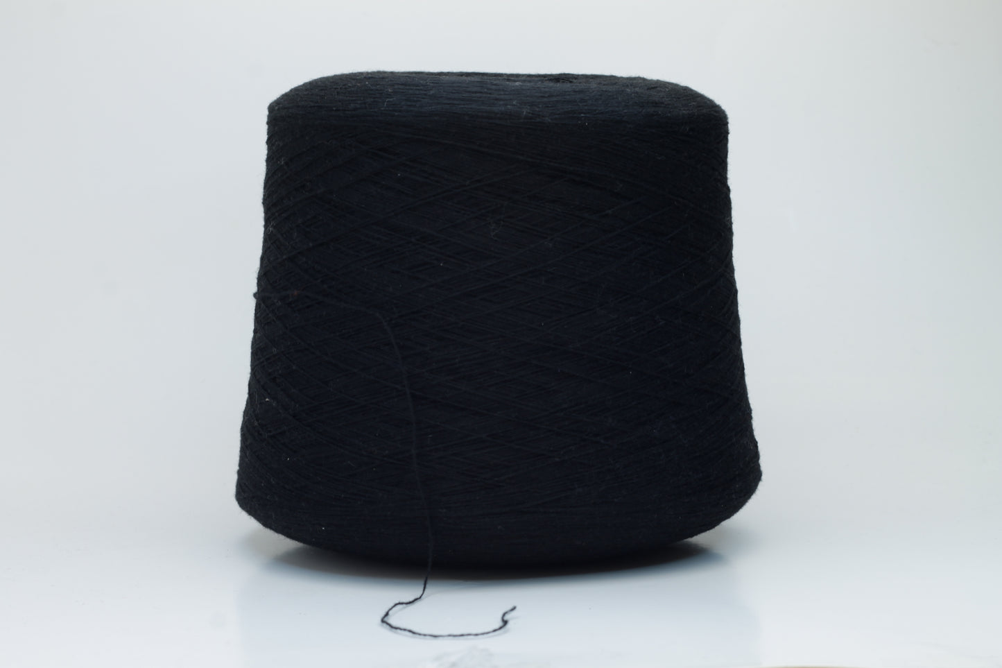 Cashmere 100% Nm 2/28 Botto Giuseppe Flair SFA Black Yarn