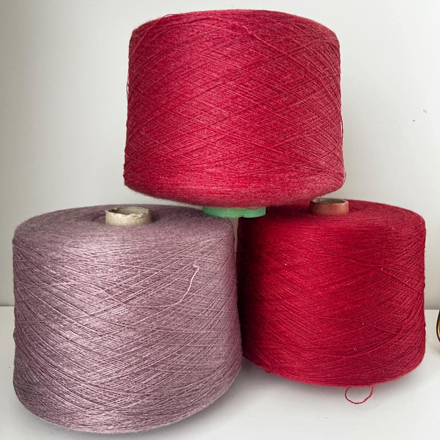 70% Merino & 30% Silk yarn,Nm 2/28.PROFILLO,Color Cippola.Per 100gr
