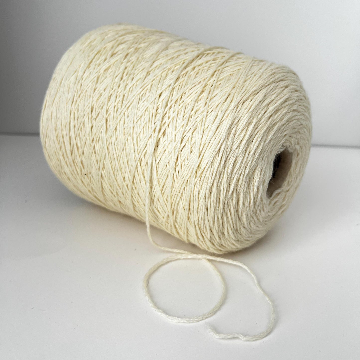 100% Merino yarn on cone for knitting,PROFILLO, White.Per 100 gr