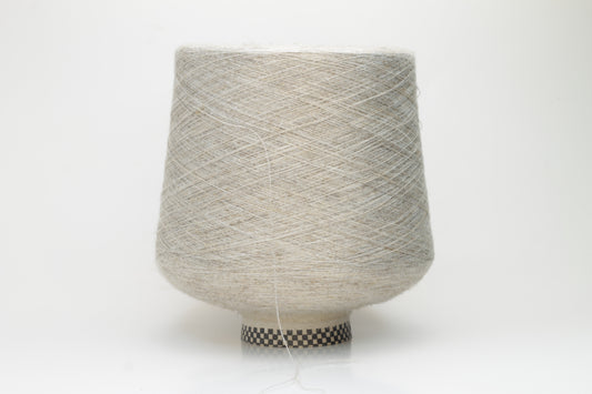 Cashmere 40%, Silk 30%, Lino 30%. Nm 2/56, Cariaggi PPKB337, color 722953 Beige