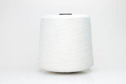 Fine, single-ply linen yarn in a rich White. Reveals a crisp texture and subtle natural sheen, typical of pure linen fiber.