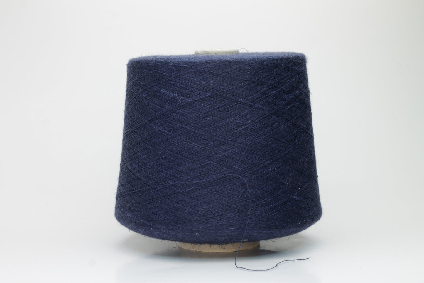 Silk 60%, Cashmere 30%, Lino 10% Nm 3/80,Zegna Baruffa. Color Dark Blue