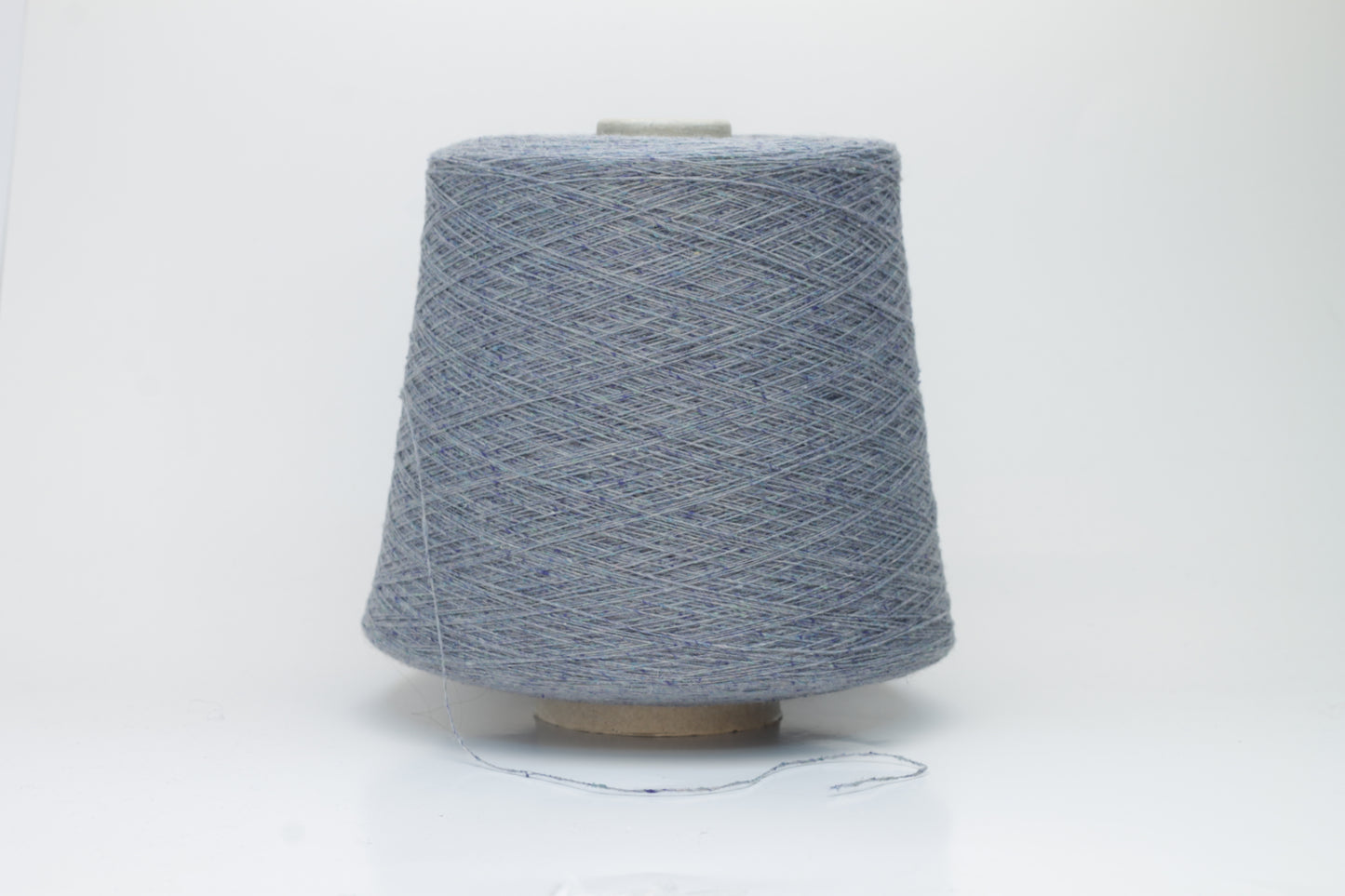 Frisby, 50% Merino, 25% Silk, 25% PA, Nm 1/15000, Color Gray