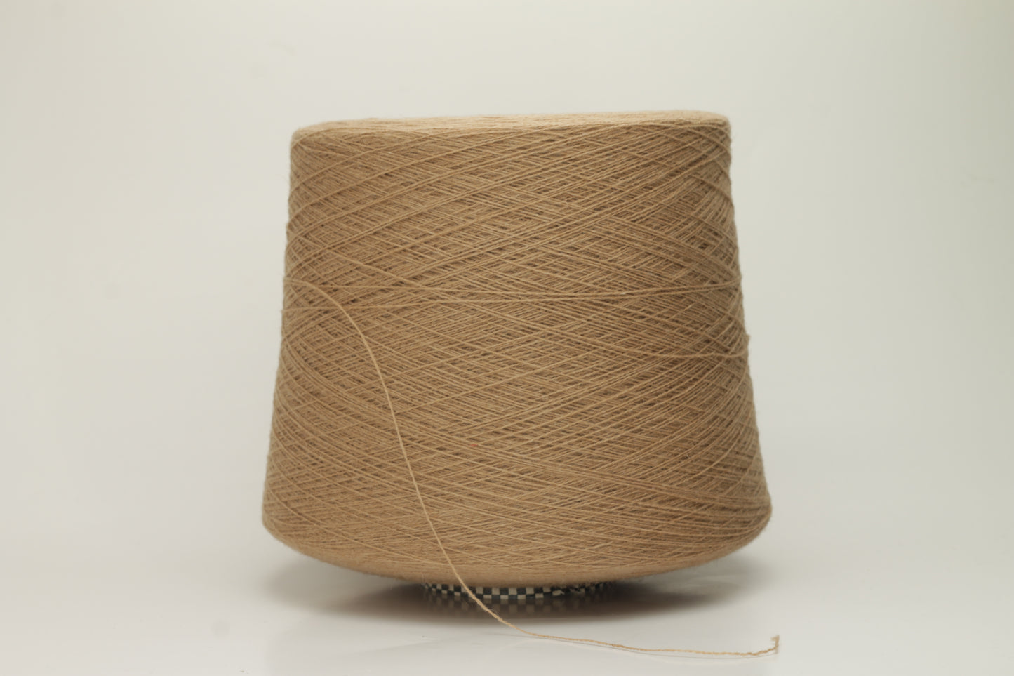 Camelhair. WK 100%. Nm 2/26. Cariaggi yarn for knitting, Brown