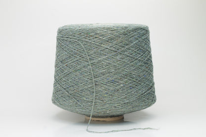 Alba Plus Filcom. Cashmere 50%, Silk 15%, Merino 15%. Nm 3/15, Color Amazzonia