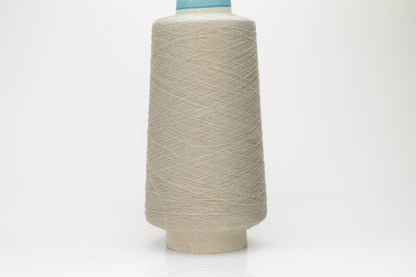 Celine, Nm 2/93, 90% Lino yarn , 10% Silk yarn, SESIA, Beige. Per 100 gr