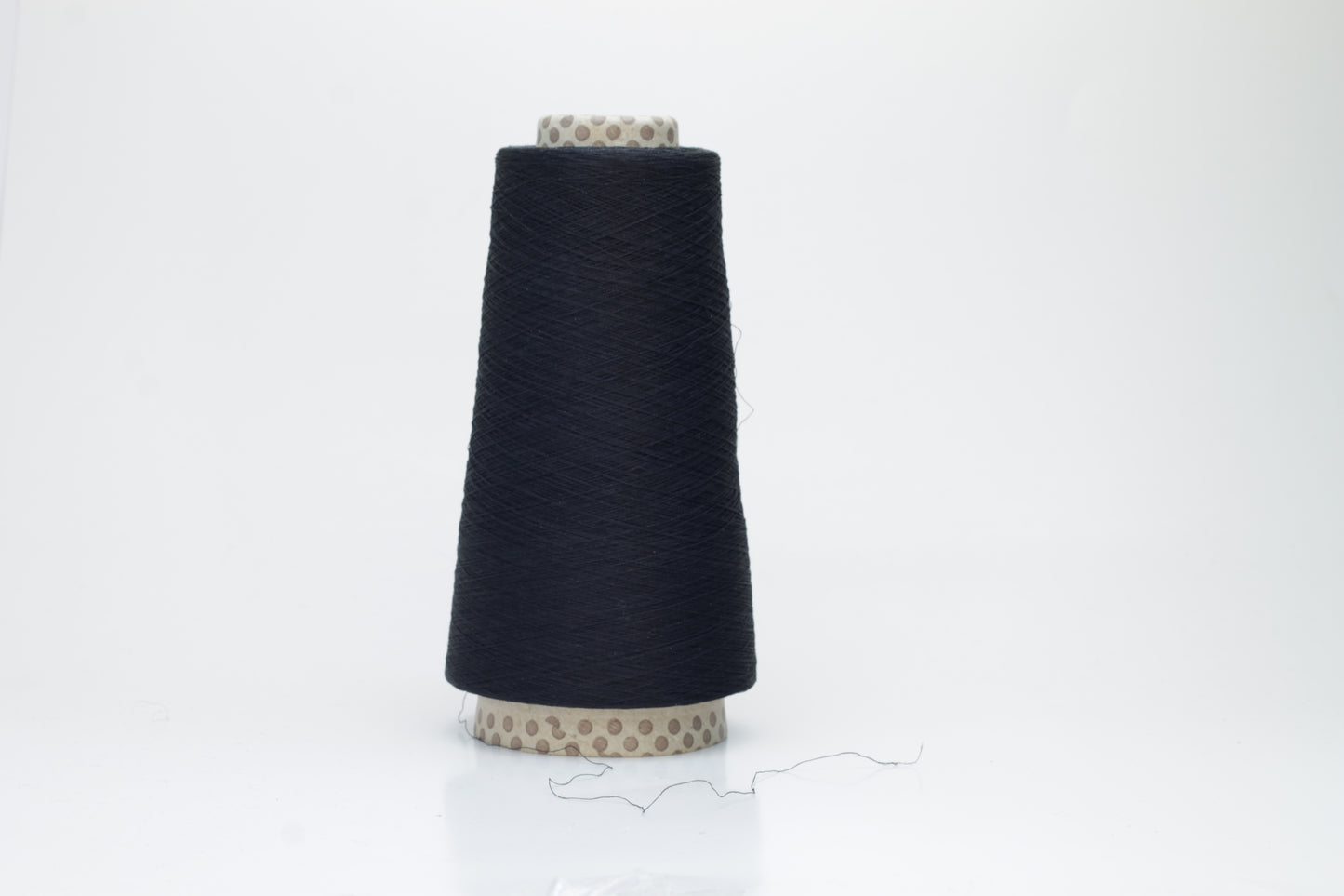 Silk yarn 90%, PL 10%, Nm 1/45,Passion Prisma Ricerche. Color Black. Lot 140 gr