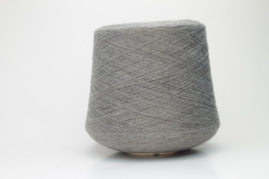 Merino yarn 100%, Nm 2/26, art: Junya, Filpucci - Nutria Mel