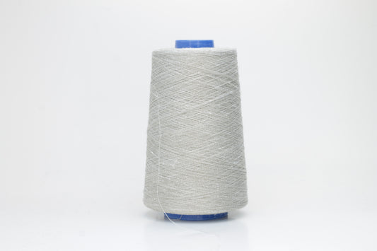 Fine, single-ply linen yarn in a rich Light Gray. Reveals a crisp texture and subtle natural sheen, typical of pure linen fiber.