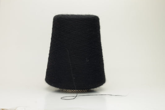Angora yarn 70%, 20% PA, 10% WV. Nm 1/15 Gold Extra. Color Black