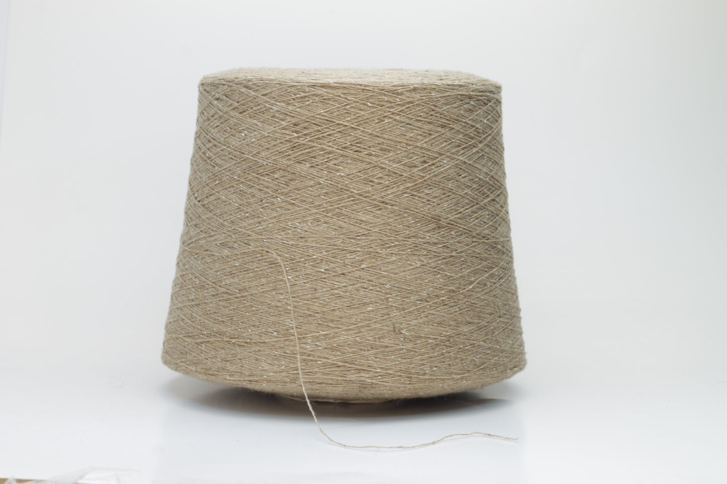 Frisby, 50% Merino, 25% Silk, 25% PA, Nm 1/15000, Color Brown