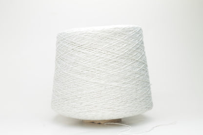 Merino 29%, Viscosa 29%, PA 38%, Cashmere 5%, lame 3%. Nm 5000, FILPUCCI , White