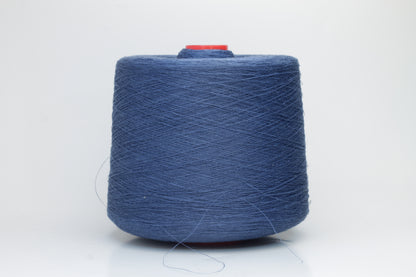 Fine, single-ply linen yarn in a rich Jeans. Reveals a crisp texture and subtle natural sheen, typical of pure linen fiber.