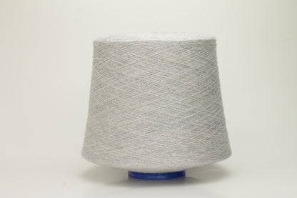 Merino 50%, 38% Cashmere, Solvron 12%. Nm 19/22, Renoir Linsieme, Gray