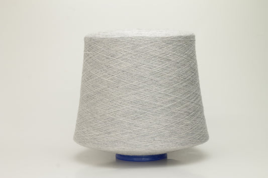 Merino 50%, 38% Cashmere, Solvron 12%. Nm 19/22, Renoir Linsieme, Gray