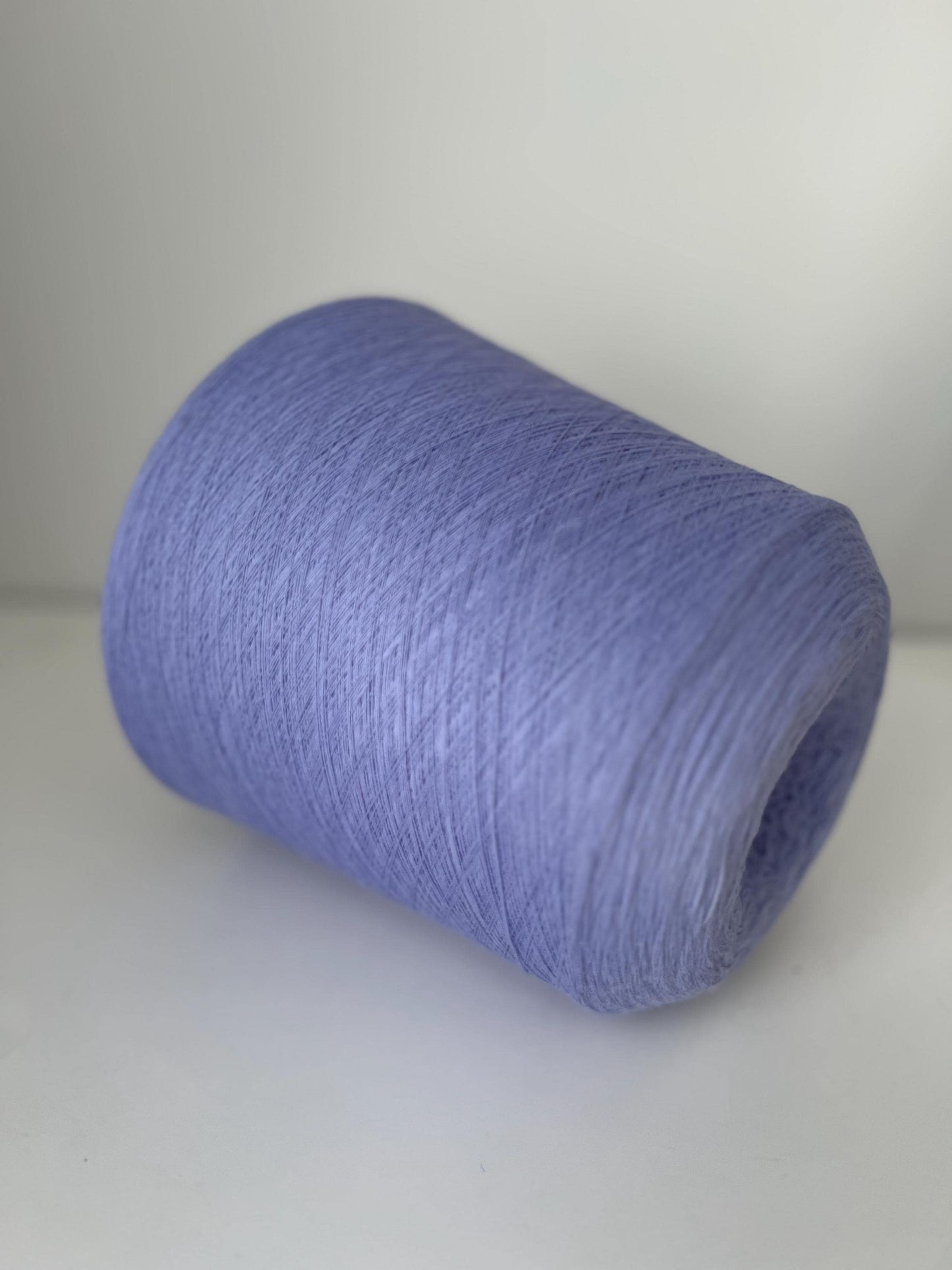 Merino yarn for knitting 100%, PROFILLO,Nm 3/80.Color LILLA.Per 100 gr