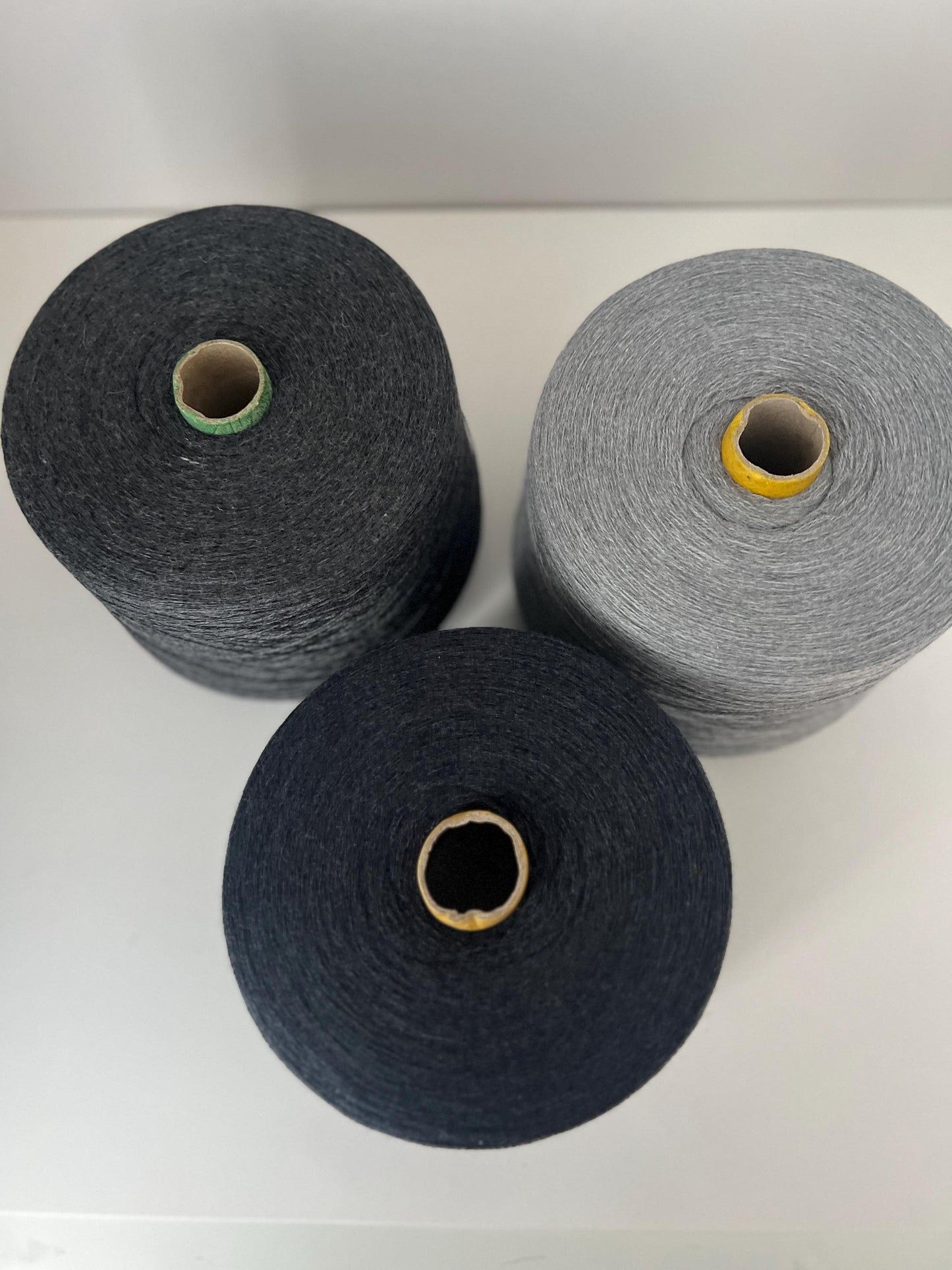 70% Merino&30% Silk yarn,Nm 2/28.PROFILLO,Color Tempesta.Per 100gr