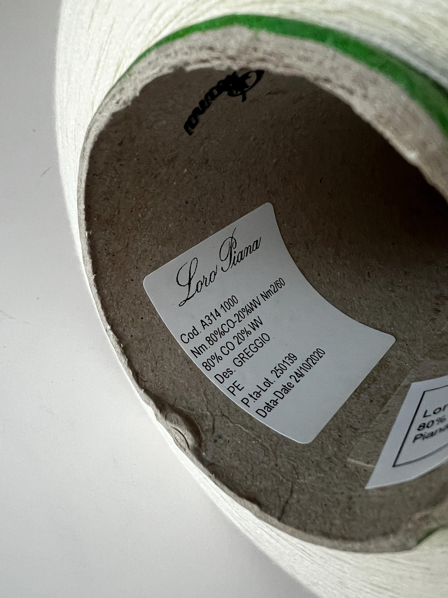 Loro Piana Cotton Merino Yarn 80% Cotton 20% Merino Nm 2/60. Per 100 gr