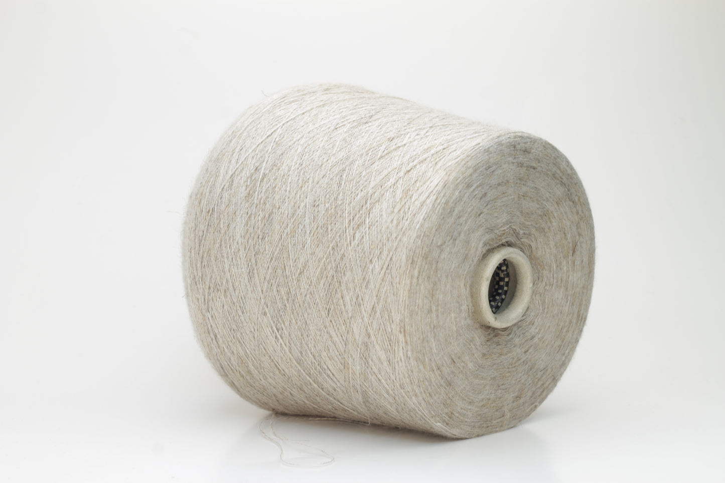 Cashmere 40%, Silk 30%, Lino 30%. Nm 2/56, Cariaggi PPKB337, color 722953 Beige