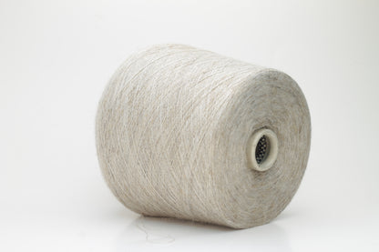 Cashmere 40%, Silk 30%, Lino 30%. Nm 2/56, Cariaggi PPKB337, color 722953 Beige