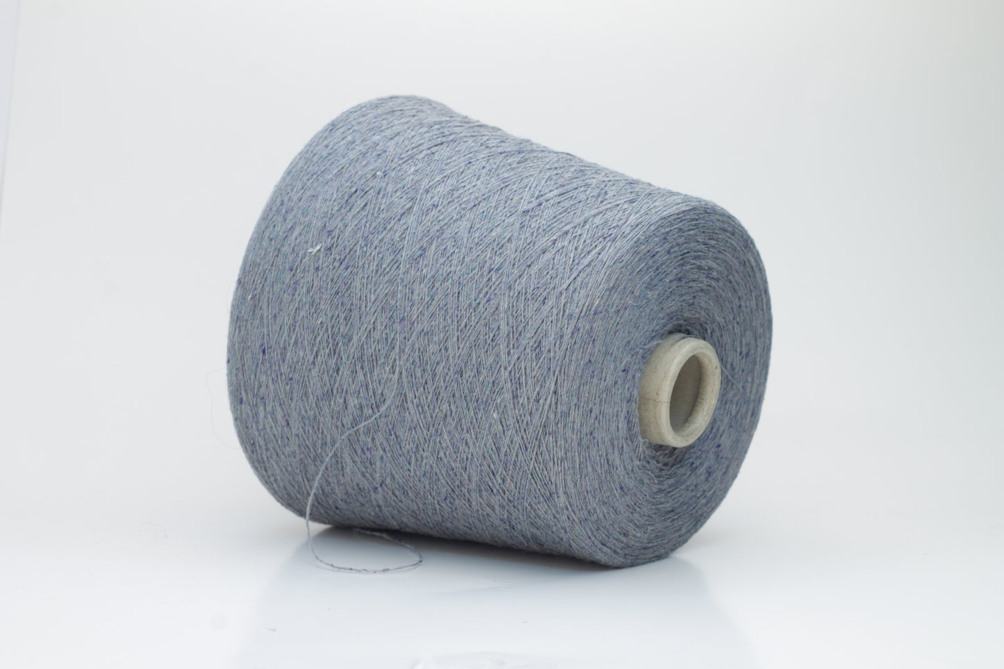 Frisby, 50% Merino, 25% Silk, 25% PA, Nm 1/15000, Color Gray