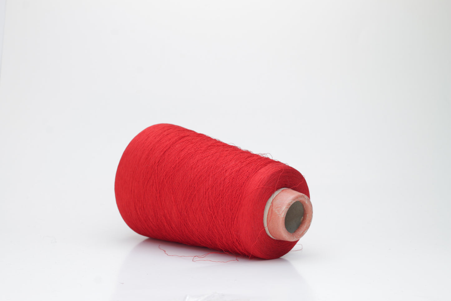 Silk yarn 90%, PL 10%, Nm 1/45,Passion Prisma Ricerche. Color Red