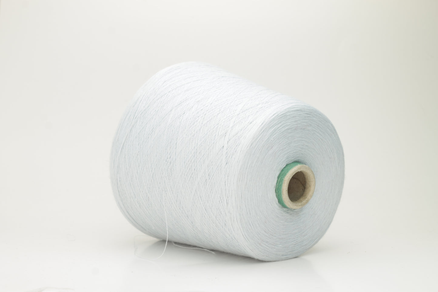 Cashmere 60%, Lino 40%. yarn Nm 1/23, Loro Piana yarn, Light Blue