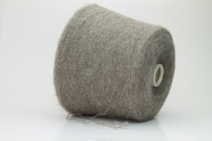Yak yarn 22% & 54% Merino yarn & 19% PA, 5% EA. Color Brown