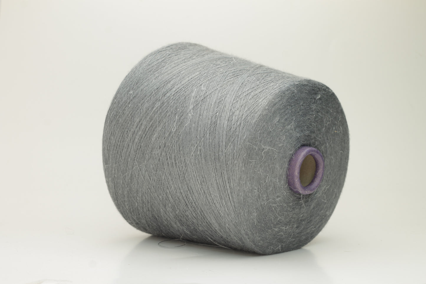Silk 60%, Cashmere 30%, Lino 10% Nm 3/80,Zegna Baruffa. Color Gray