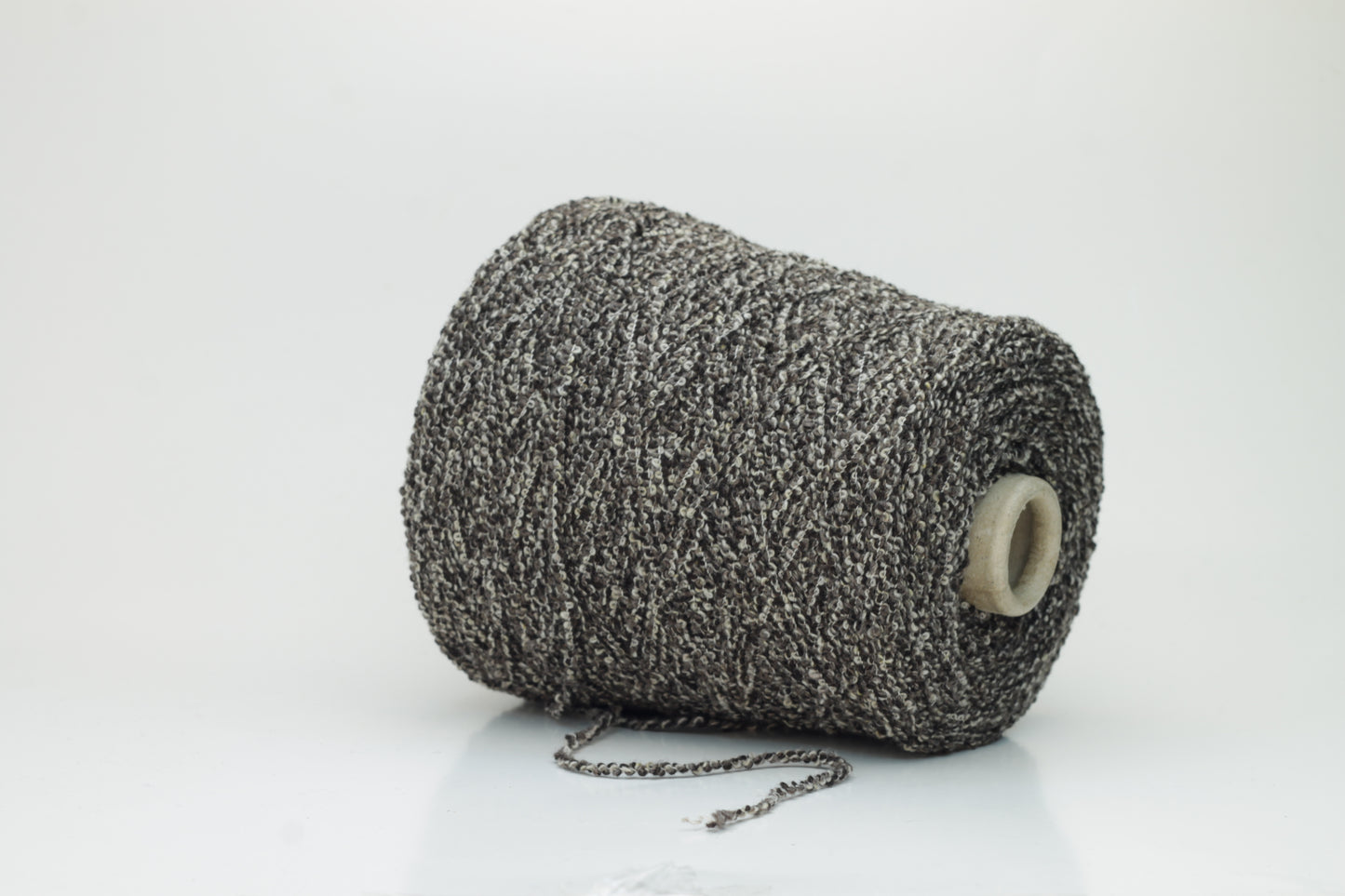 Cashmere 93%, Silk 7%, Nm 1300, Loop Coarsehair Loro Piana yarn, Color Brown&White