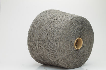 Merino 45%, Viscosa 30%, Cashmere 25%. Nm 2/24, Filati biagioli modesto, Color Avana