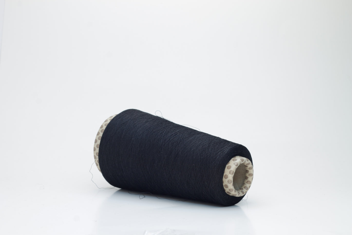 Silk yarn 90%, PL 10%, Nm 1/45,Passion Prisma Ricerche. Color Black. Lot 140 gr