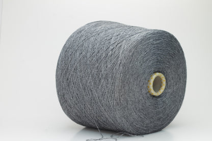 Merino 45%, Viscosa 30%, Cashmere 25%. Nm 2/24, Zermatt. Filati biagioli modesto, Color Lubecca