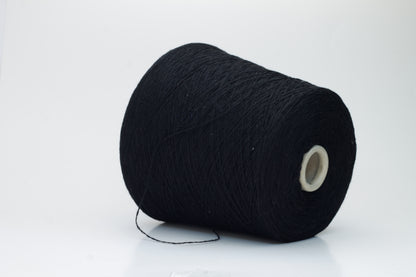 SuperYak 50% & Merino 50% Nm 2/14. Natural Fantasy. Color 10089 Black