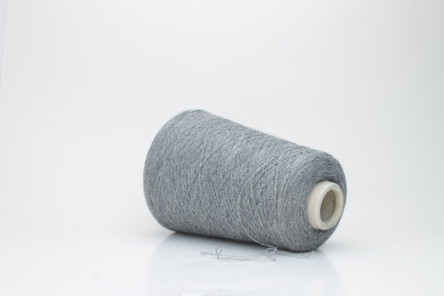 Merino yarn 100%, Nm 1/15000, art: Majestic, Filpucci - Medium Gray