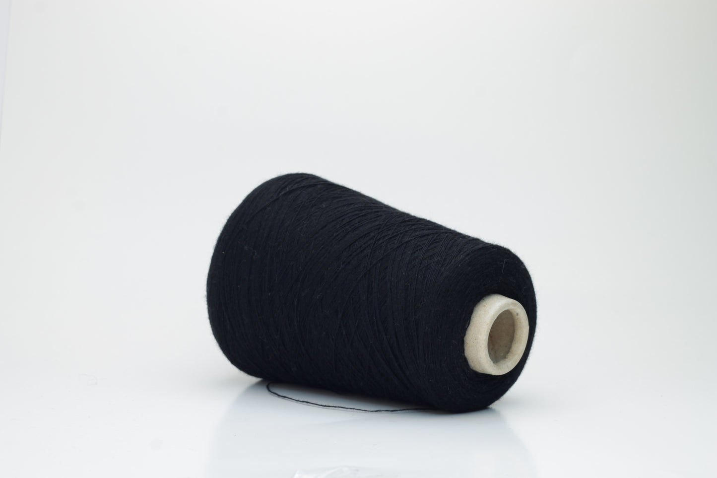 Merino yarn 100%, Nm 1/15000, art: Majestic, Filpucci - Black