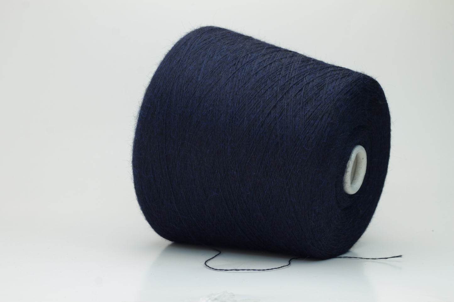 Alpaca yarn 100%, art Suri Filpucci yarn on Cone. Nm 2/16 - color Navy