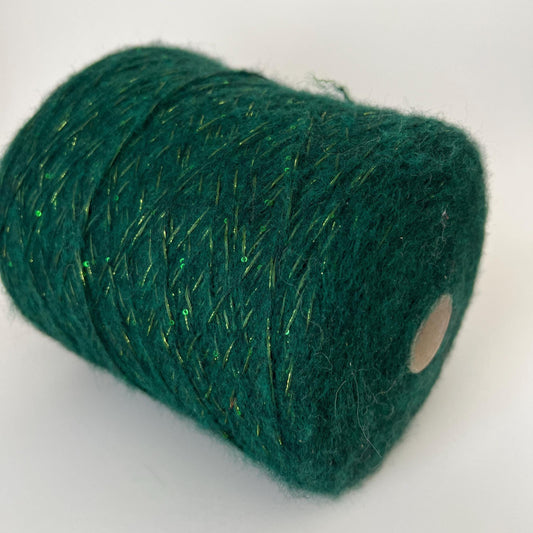 Sequin Yarn. Selene. 36% PL, 35% PC, 19% PA, 5% Merino. Dark Green. Per 100 gr