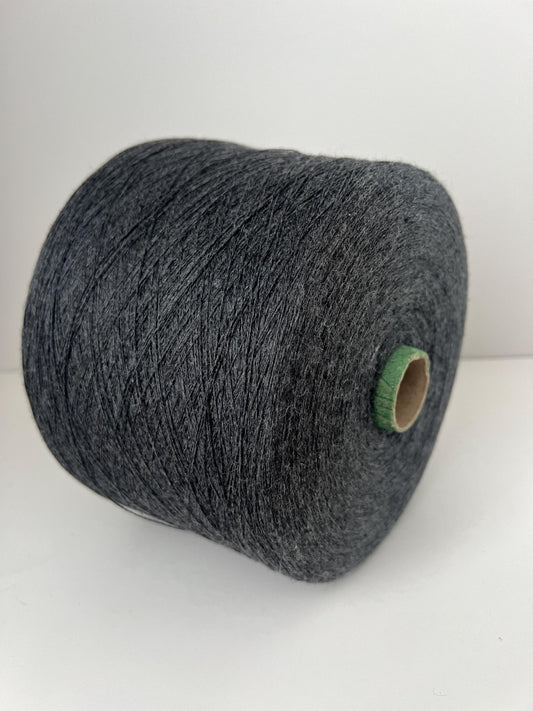 70% Merino&30% Silk yarn,Nm 2/28.PROFILLO,Color Grigio.Per 100gr