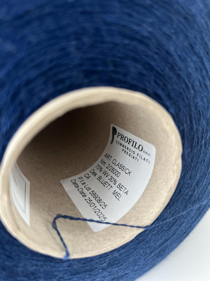 70% Merino&30% Silk yarn,Nm 2/28.PROFILLO,Color Bluett.Per 100gr