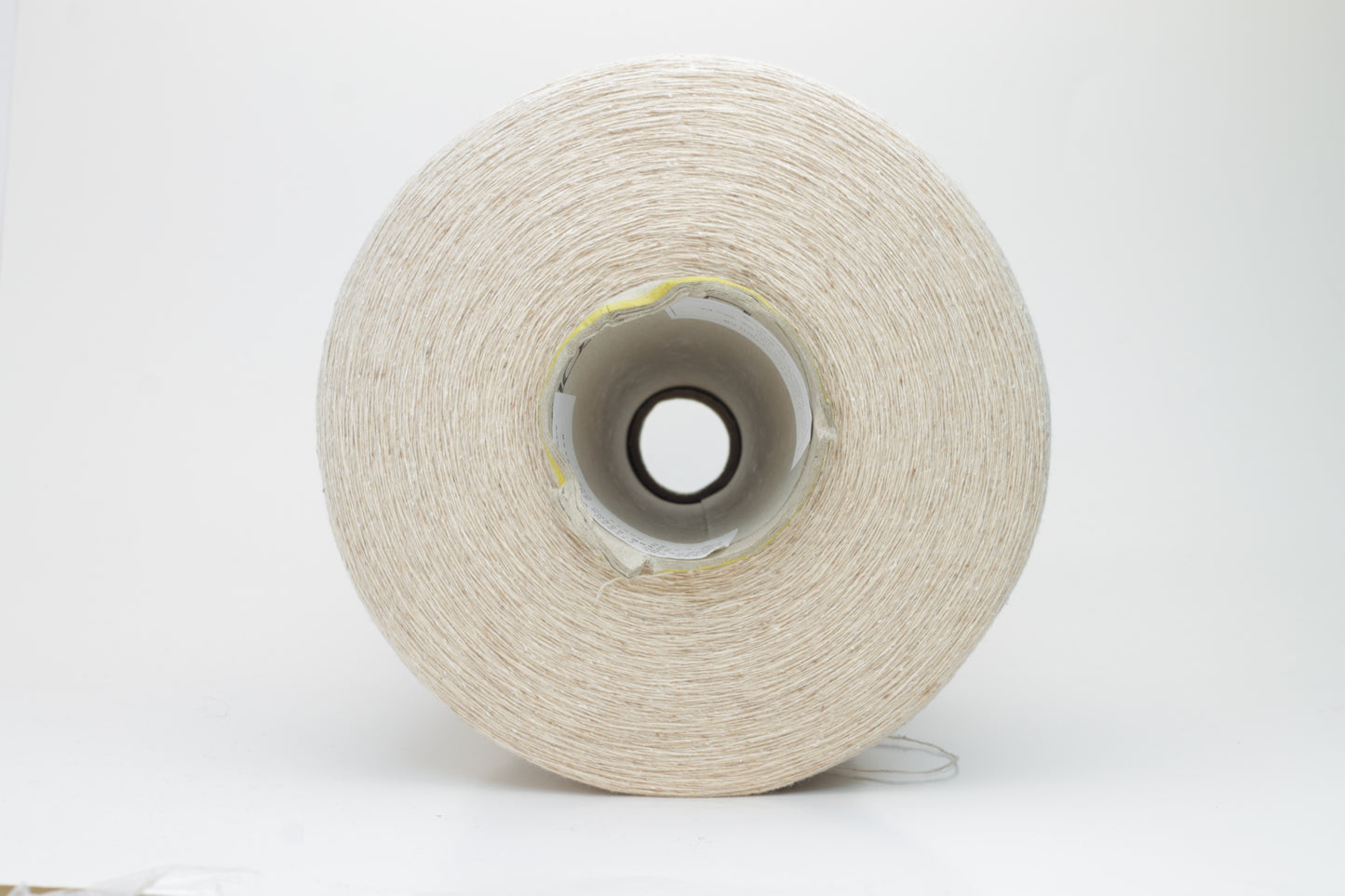 Frisby, 50% Merino, 25% Silk, 25% PA, Nm 1/15000, Color Beige