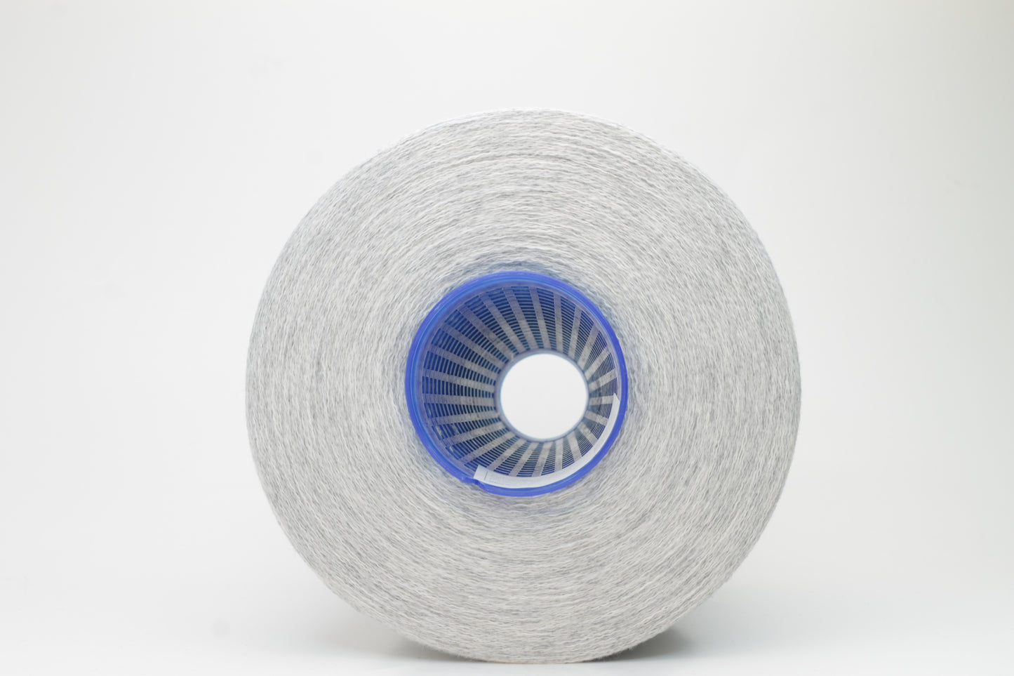 Merino 50%, 38% Cashmere, Solvron 12%. Nm 19/22, Renoir Linsieme, Gray
