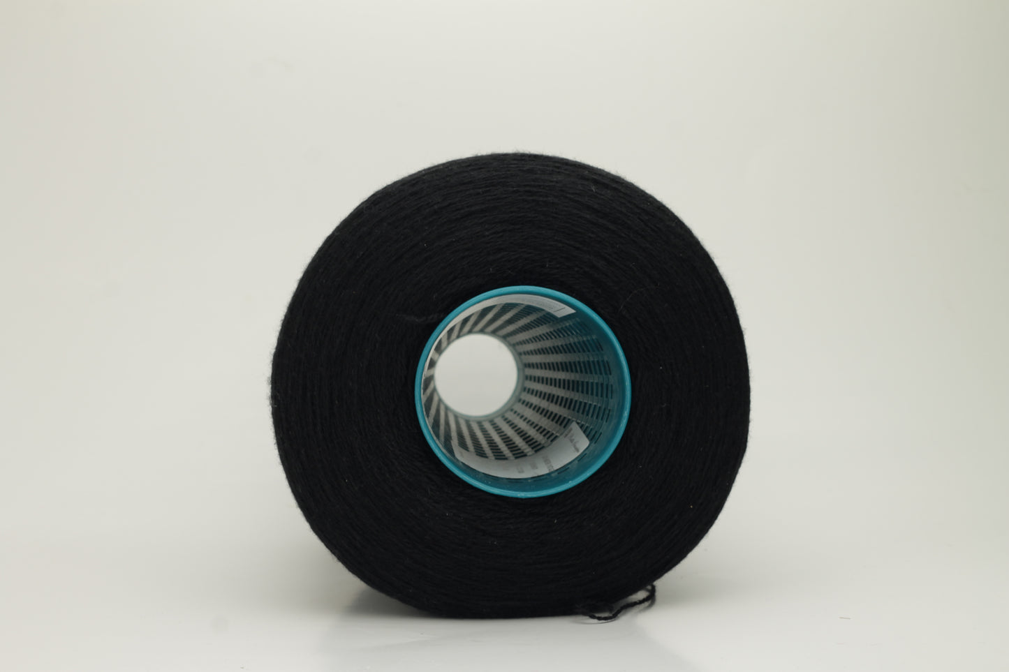 Cashmere 100%, Nm 2/13, Botto Giuseppe Vintage, Color Black. Per 710 gr