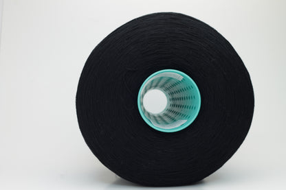 Merino 45%, Viscosa 30%, Cashmere 25%. Nm 2/24, Zermatt. Filati biagioli modesto, Color Nero