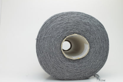 Merino 45%, Viscosa 30%, Cashmere 25%. Nm 2/24, Zermatt. Filati biagioli modesto, Color Lubecca