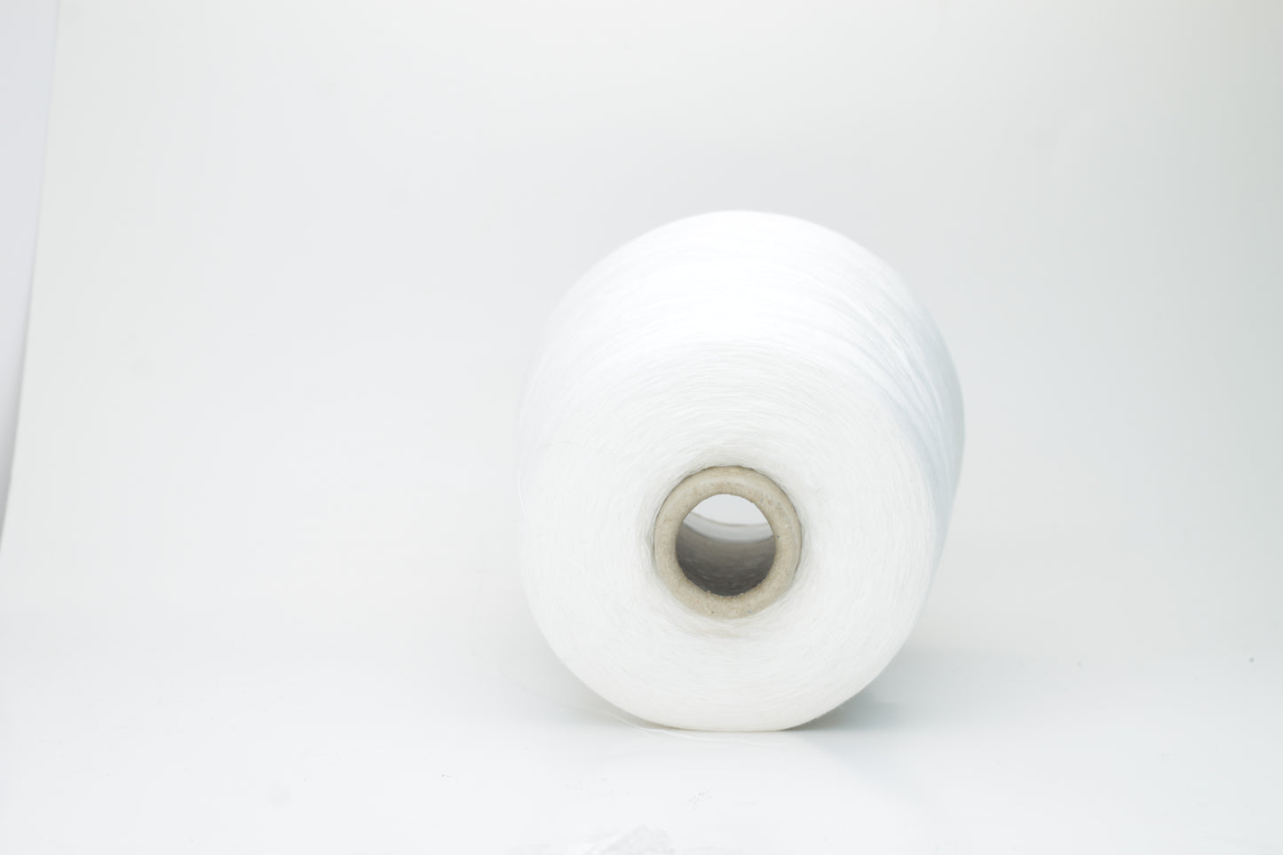 Biolino, Nm 2/50, 80% Cotton yarn, 20% Lino yarn, SESIA, White. Per 100 gr