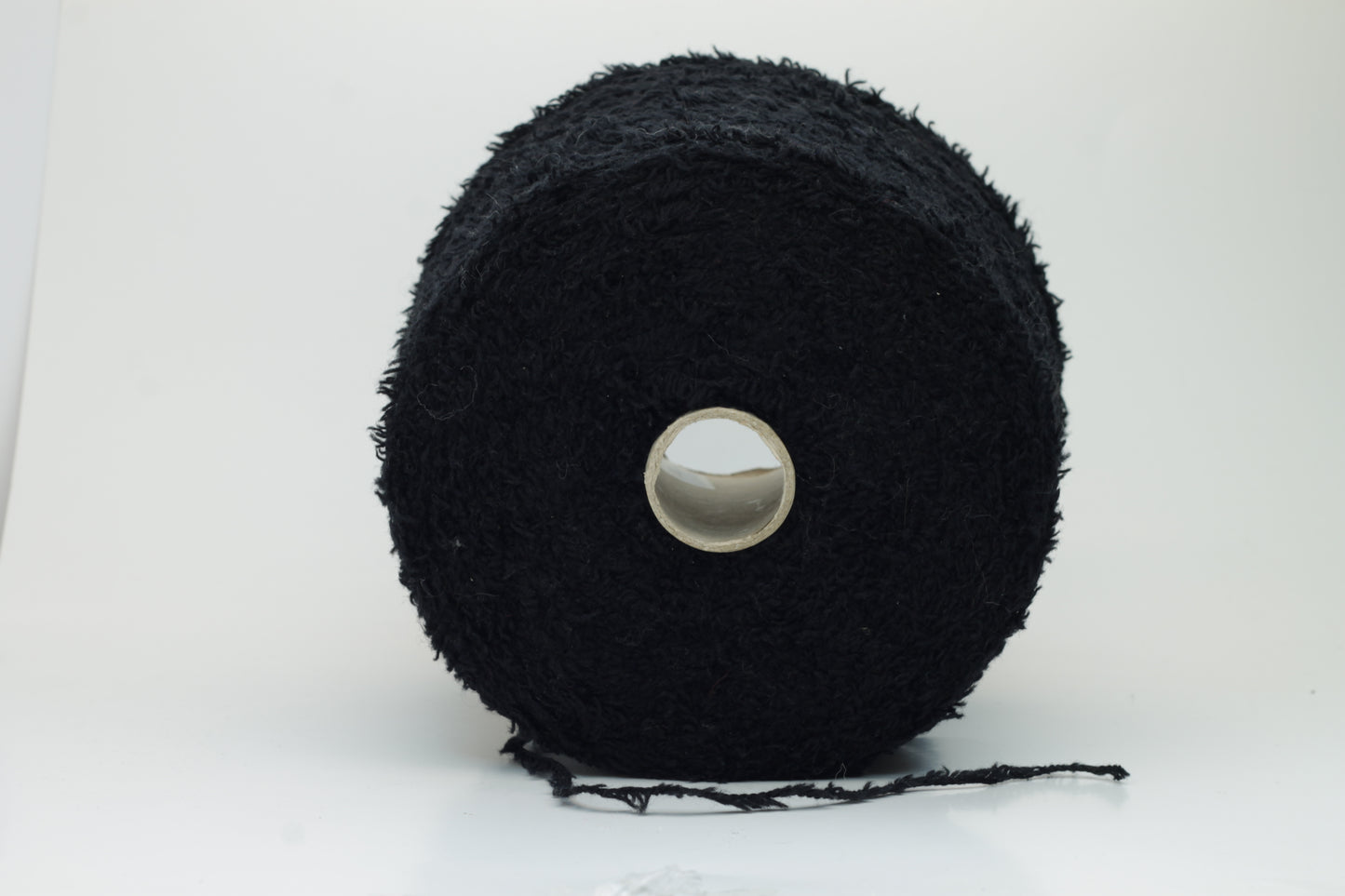 Merino yarn 91%, PA 9%, 1/1850, Lanecardate, Color Nero. Per 100 gr